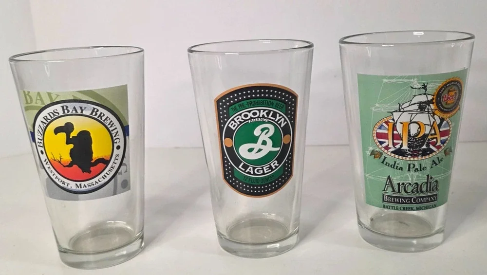 Lot 3 Craft Beer Pint Glasses Arcadia IPA Brooklyn Lager Buzzards Bay Brewing